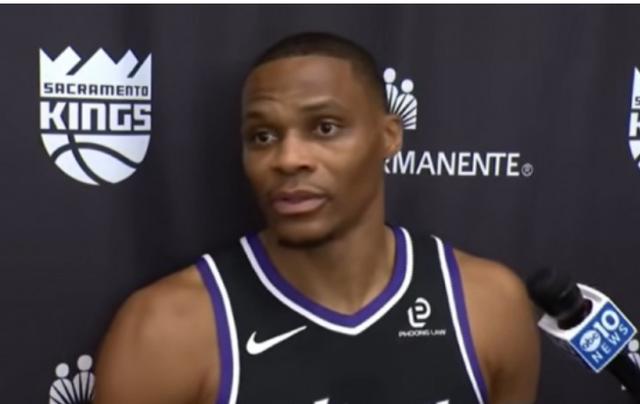 个赛季, 季签约了国, 个赛季就实