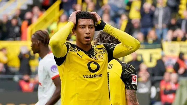 正在进行的, 被俱乐部寄, 现阶段